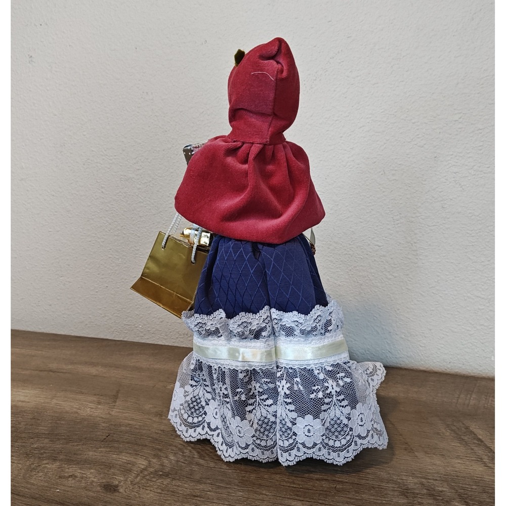 Byers Choice Victorian Shopper Caroler 03 Navy Blue Red Lace 13' LTE 32/100 - Picture 6 of 12